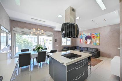 Apartment in Tel Aviv 