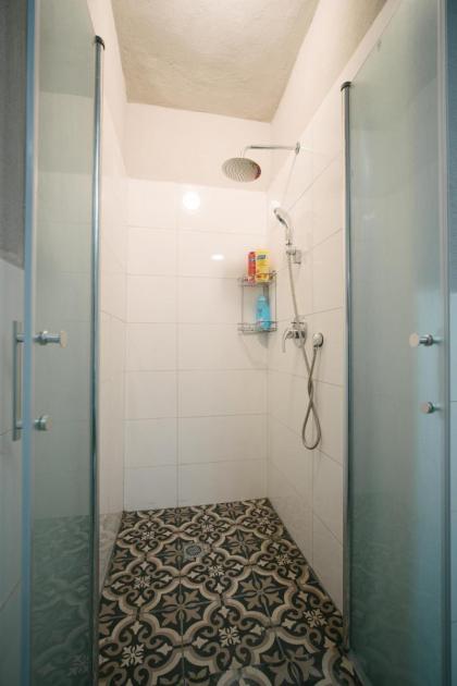 Yishkon Luxury Apartment By Nimizz - image 21