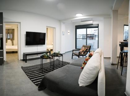 Yishkon Luxury Apartment By Nimizz - image 24