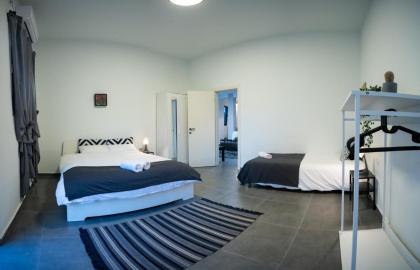 Yishkon Luxury Apartment By Nimizz - image 29