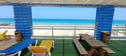 16 דירה מול הים ובריכה Tel Aviv 