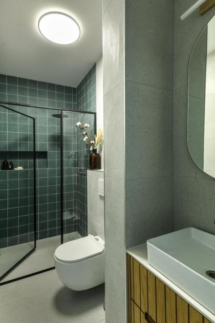Picturesque 3BR Apt w Panoramic Views in Tel Aviv by Sea N' Rent - image 30