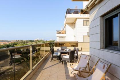 Comfort with Terrace & View over the Hills by FeelHome - image 21