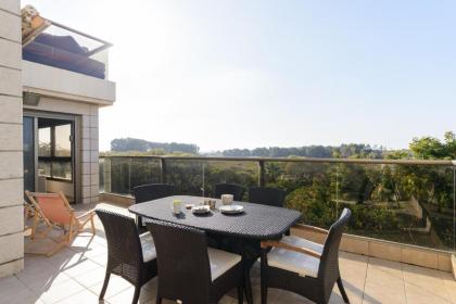 Comfort with Terrace & View over the Hills by FeelHome - image 22