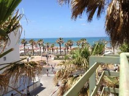 Stunning Sea View Apartment Tel Aviv 