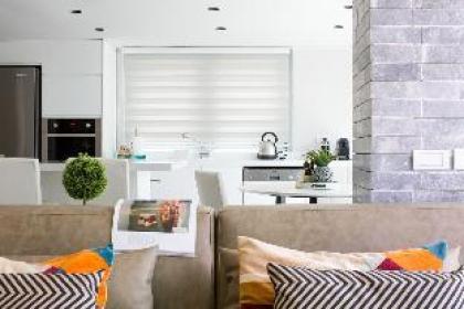Stunning sea view penthouse with infinity pool - image 16