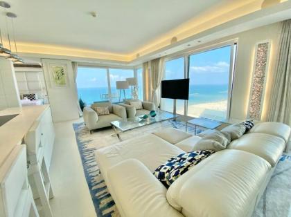 Amazing Sea view APT with parking at Royal Beach - By Beach Apartments TLV - image 21