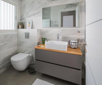 LUXURY SEA VIEW APARTMENTS - image 23