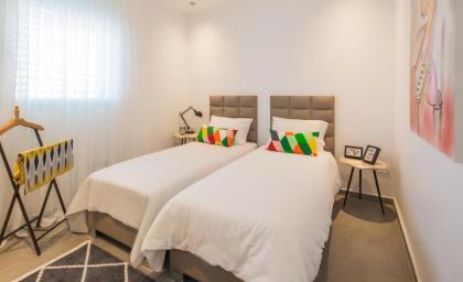 LUXURY SEA VIEW APARTMENTS - image 26