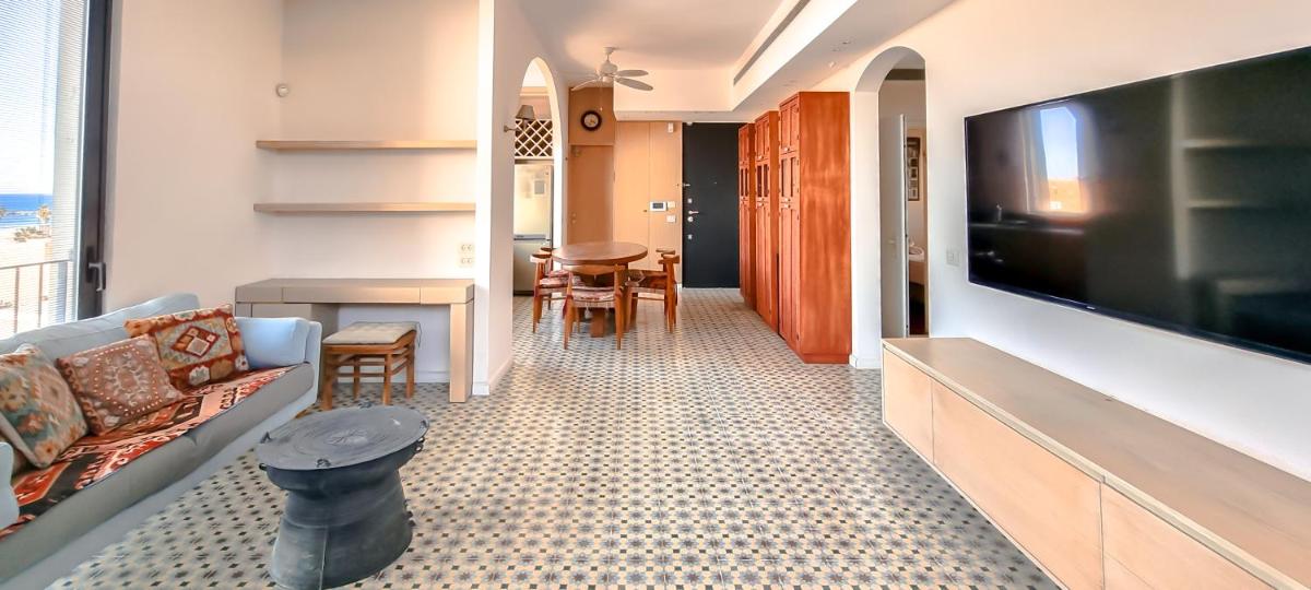 BnBIsrael apartments - Daniel Royal - main image