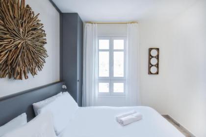Spacious 3BR in Neve Tzedek by HolyGuest - image 25