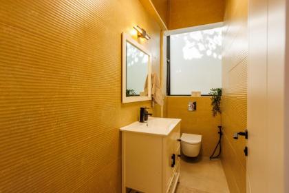 Nachmani Luxury Apartment By Nimizz - image 27