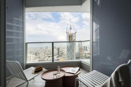 Luxury 3BR Duplex with Sea View in Tel-Aviv Center by Sea N' Rent - image 29