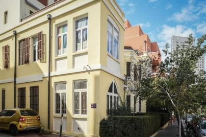 Radiant 1BR Apt w Parking in the Heart of Tel Aviv by Sea N' Rent - image 28