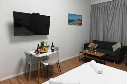 Kalvin Apartments by Levinsky Market - image 22