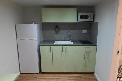 Kalvin Apartments by Levinsky Market - image 30