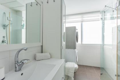 Romantic 2 BD Apartment in TLV - image 27