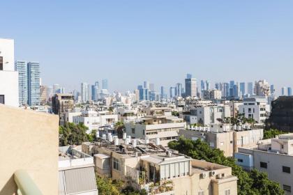 Romantic 2 BD Apartment in TLV - image 28