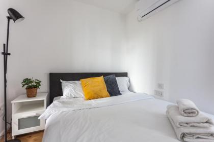 Arenda Tel Aviv - Rothschild Boulevard Apartments - image 23