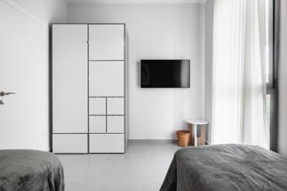 Skyline Oasis by TLV2RENT - image 26