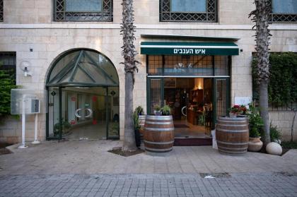 Gorgeous 2BR Apt heart of Jaffa! 3 mins to beach - image 29