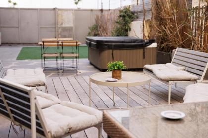 Garden Apartment 4BR With Hot Tub By Nimizz - image 22