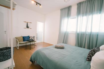 Lapin Luxury Apartment By Nimizz - image 26