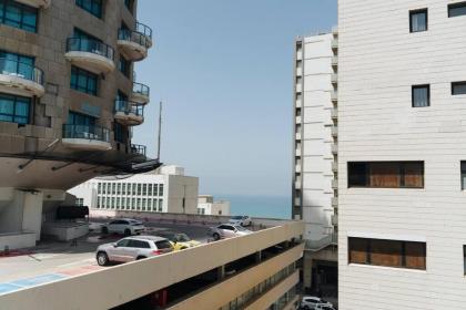 Ben Yehuda Duplex Apartment By Nimizz - image 22