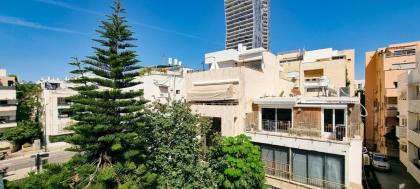 BnBIsrael apartments - Edouard Bernstein Ambre - image 28