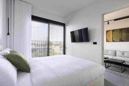 Skyline Serenity by tlv2rent - image 22