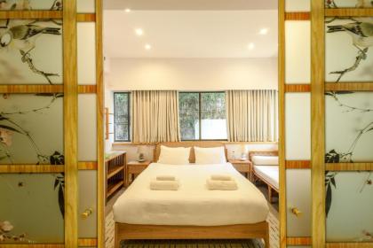 Charming 2BR Apt with a Breathtaking Patio in the Heart of the City by Sea N' Rent - image 22