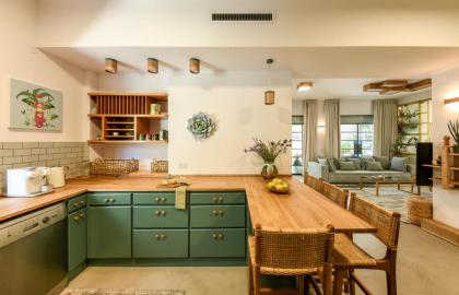 Charming 2BR Apt with a Breathtaking Patio in the Heart of the City by Sea N' Rent - image 28