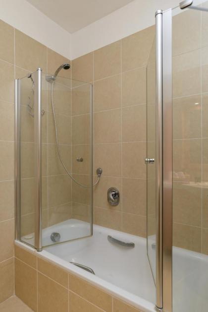 Comfy 2BR with Terrace next to Beach by FeelHome - image 23
