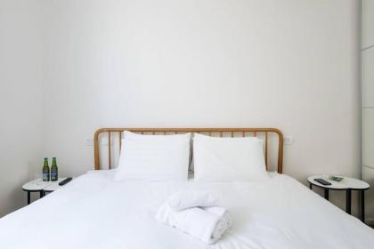 Stylish 2-BR near Rothschild Blvd by HolyGuest - image 21