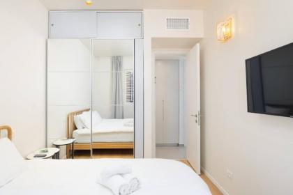 Stylish 2-BR near Rothschild Blvd by HolyGuest - image 22