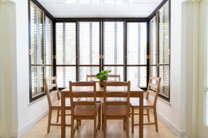 Spacious 3BR Surrounded by Greenery