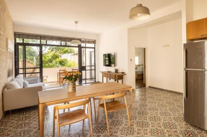 Rustic Charm in Tel Aviv's Center by Sea N' Rent - image 29