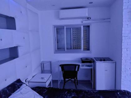 Luxury art Studio in front of BEACH - image 24