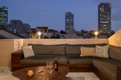Stunning 4BR Duplex Penthouse by HolyGuest - image 23