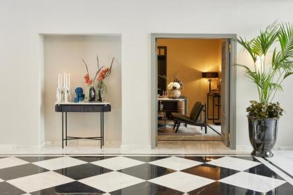 Rephael House Boutique Hotel - image 6