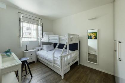 Chic 2BR Apt w Large Windows in Tel Aviv Old North Sea N' Rent - image 22