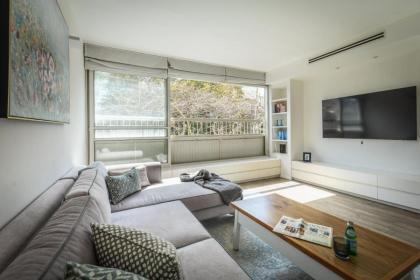 Chic 2BR Apt w Large Windows in Tel Aviv Old North Sea N' Rent - image 29