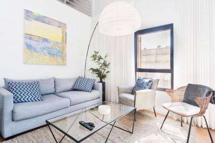 Beautiful Apartment on the Beach with Mamad by Sea N' Rent - image 28